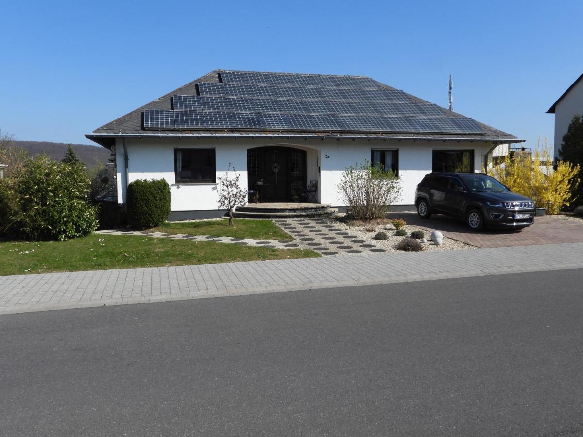 Ferienwohnung "Off Born" Familie Bremm Zell Extérieur photo